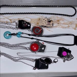 Paparazzi long Necklace bundle. 5 necklace earring set. 1 urban collection 1 Man